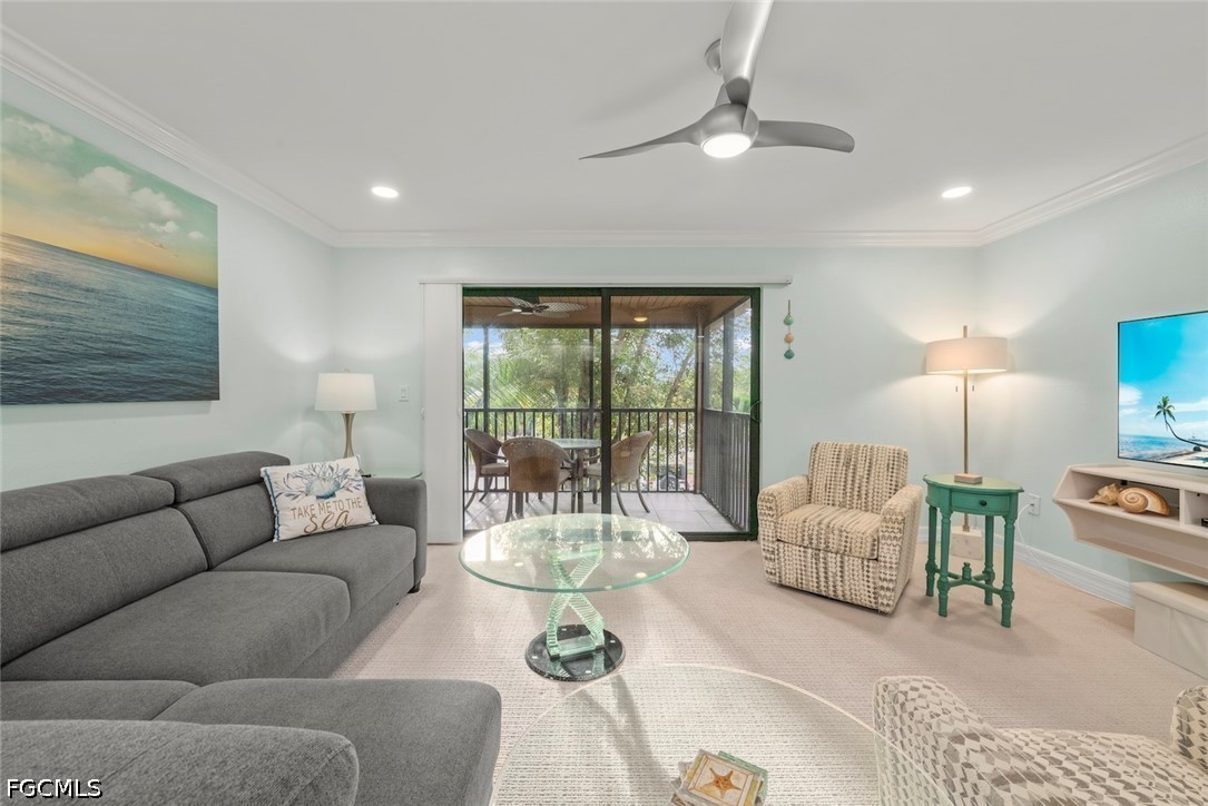 845 E Gulf Dr 1422 Property Photo 4