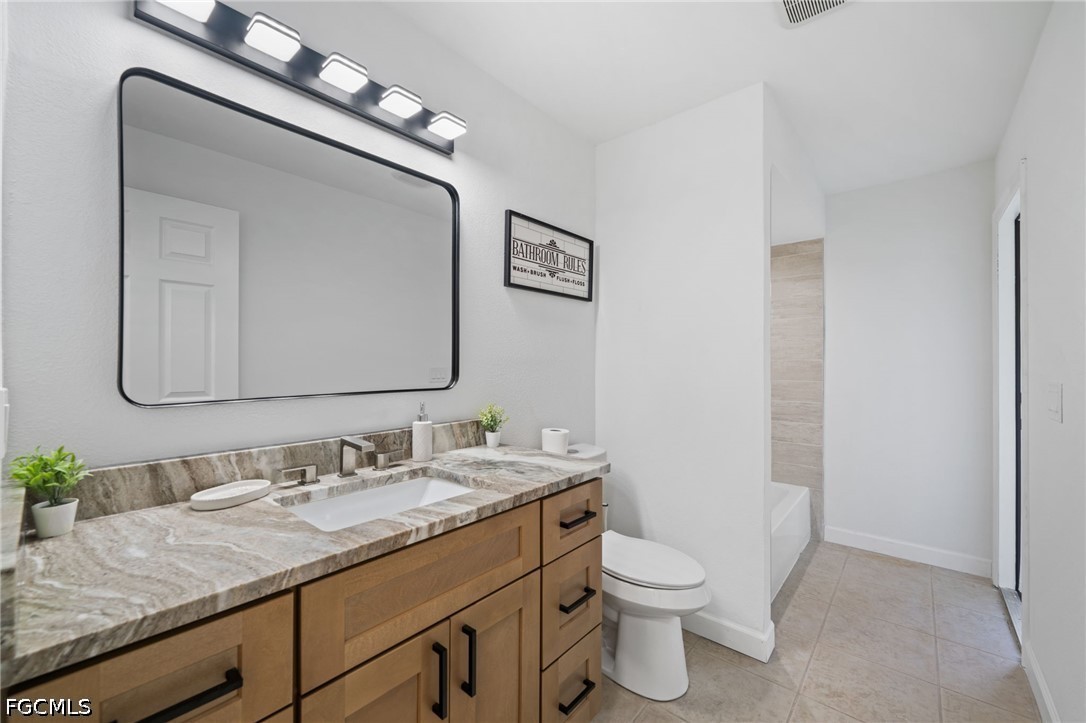 6060 Macbeth Ln Property Photo 23