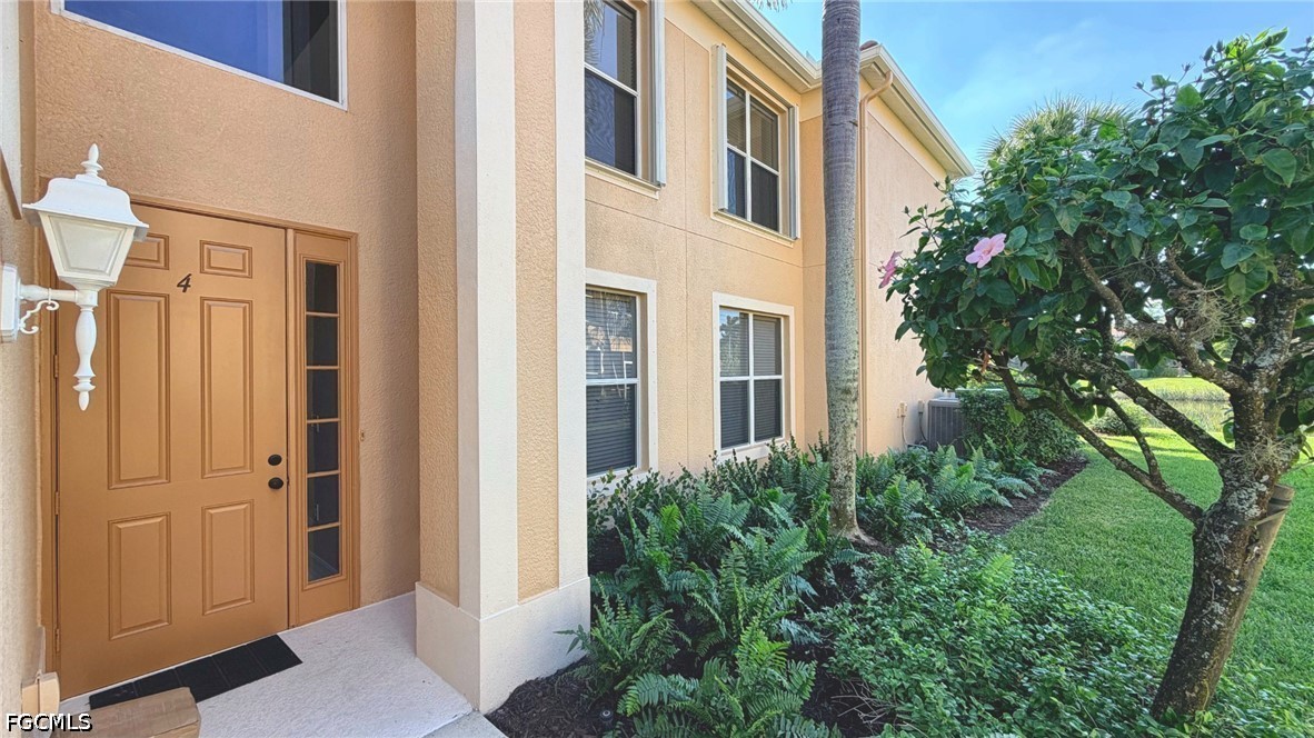 13071 Sandy Key Bend 304 Property Photo 4