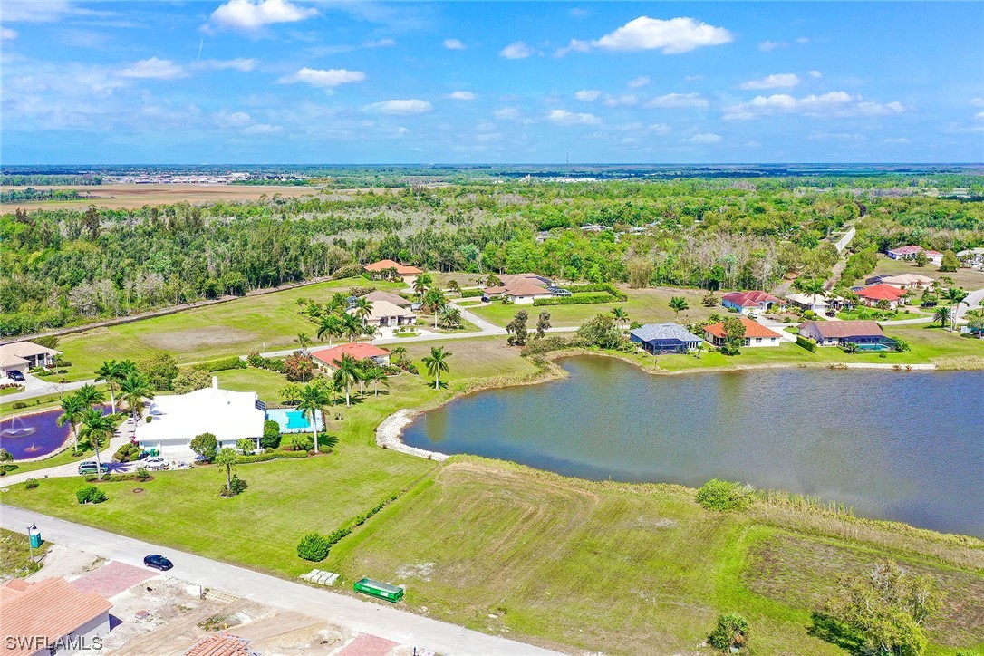 18013 Sandtrap Dr Property Photo 2
