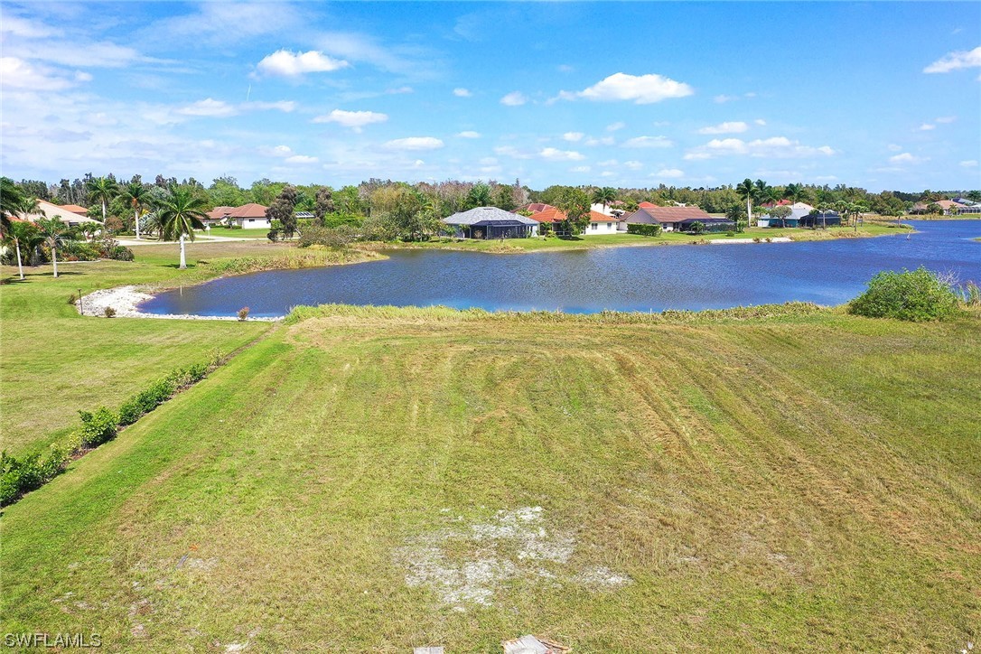 18013 Sandtrap Dr Property Photo 4