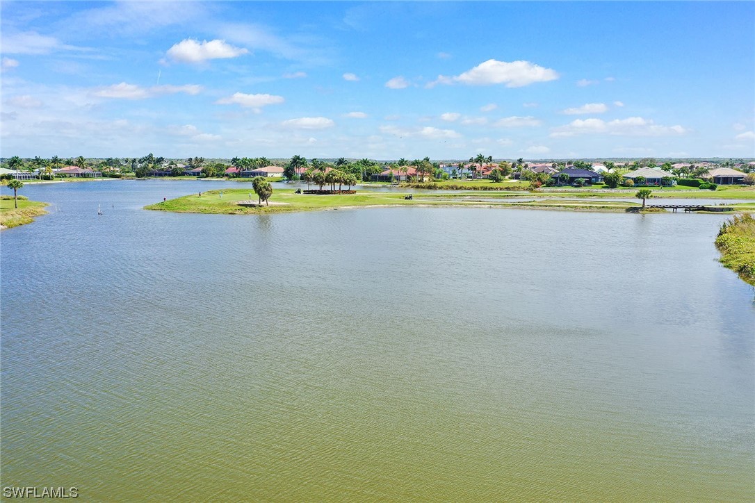 18013 Sandtrap Dr Property Photo 8