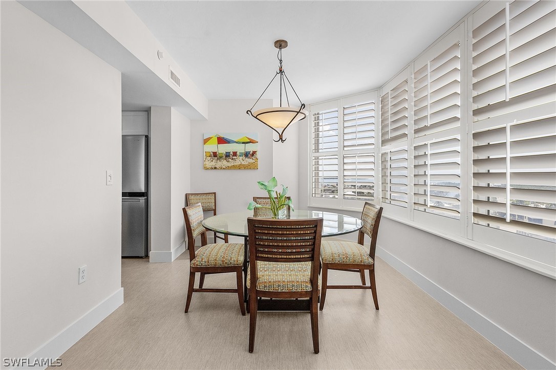 6620 Estero Blvd 1105 Property Photo 2