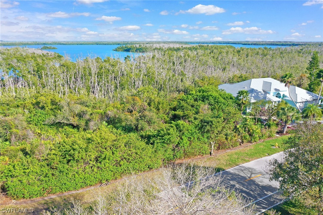 780 Whiskey Creek Dr Property Photo 11
