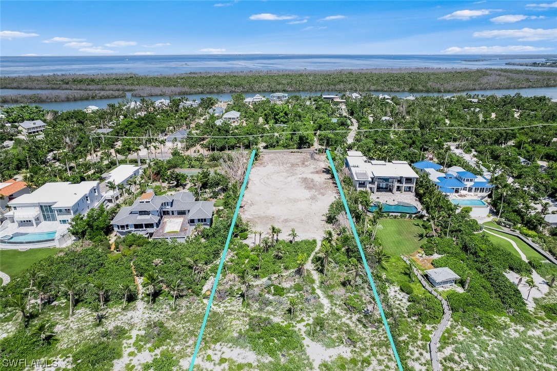 16280 Captiva Dr Property Photo 6