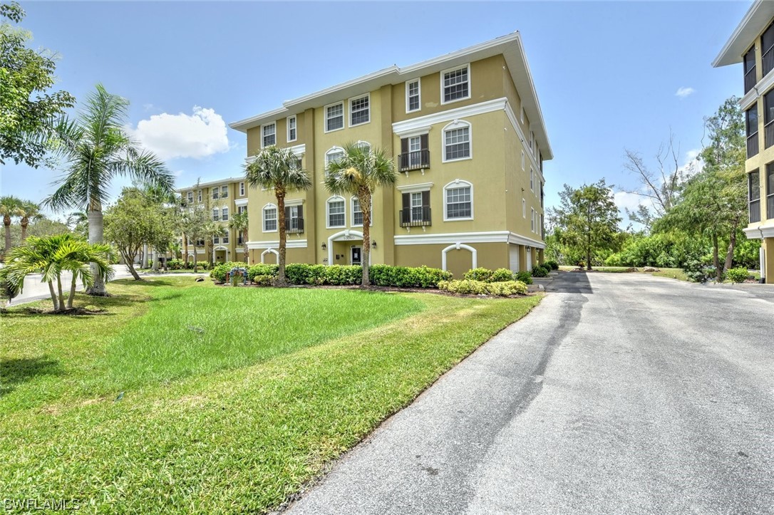 10060 Lake Cove DR 301 Property Photo 1