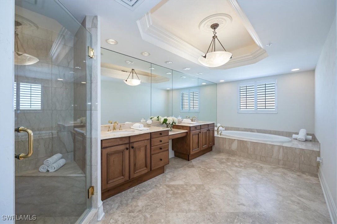 8473 Bay Colony Dr 1704 Property Photo 15