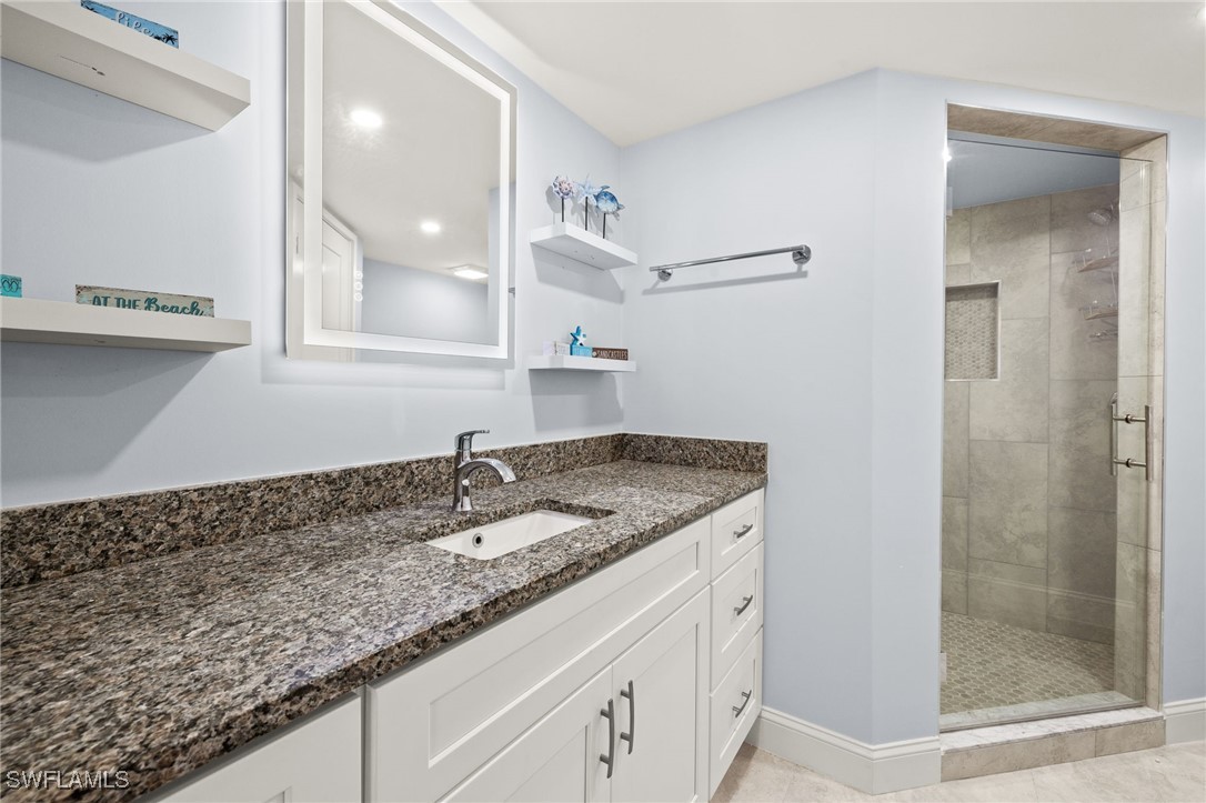 2445 W Gulf Dr E6 Property Photo 16