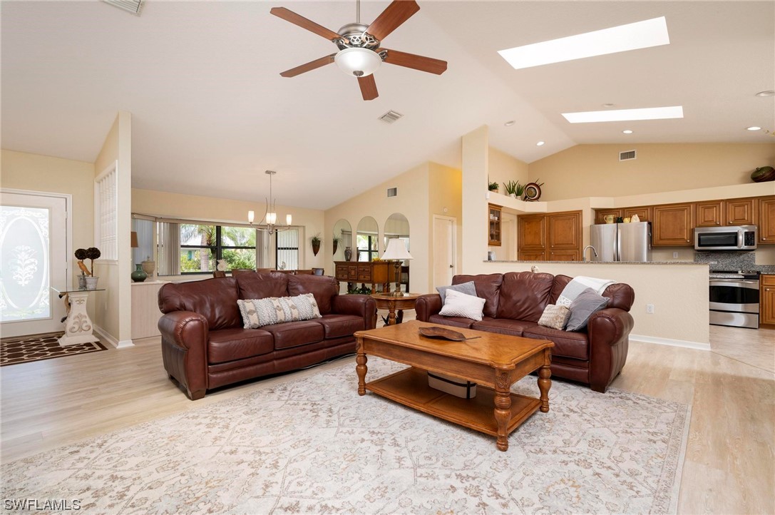 2505 Rio Tiber Dr Property Photo 10