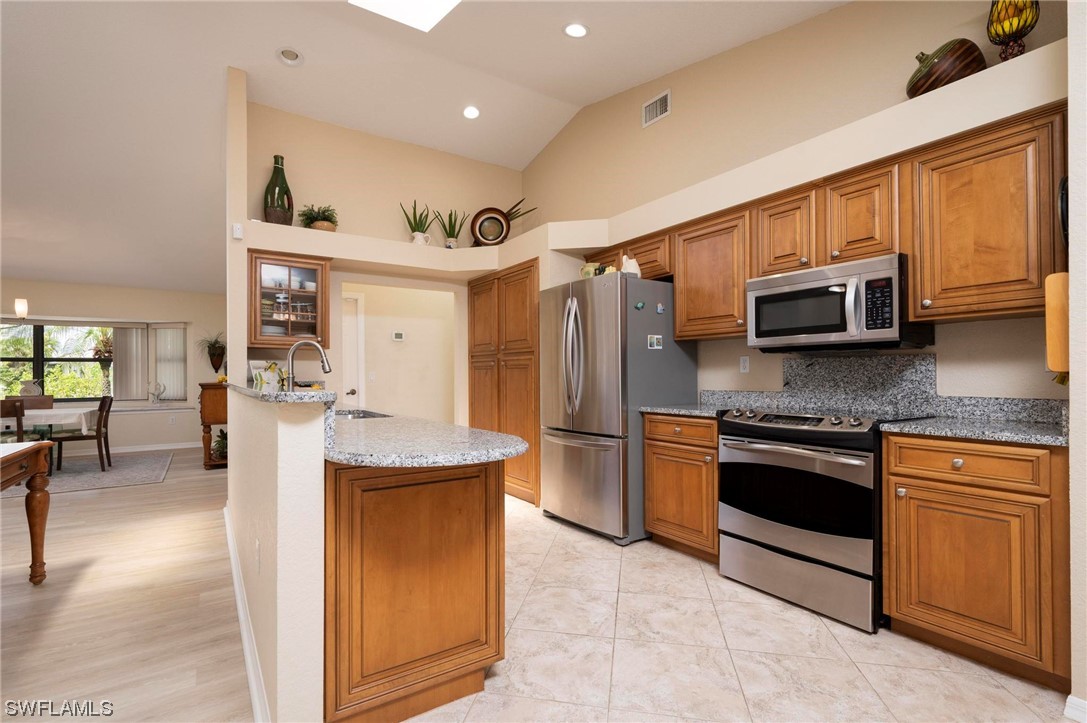 2505 Rio Tiber Dr Property Photo 11