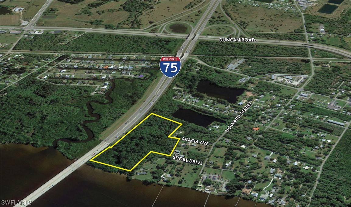 26082 Shore Dr Property Photo 9