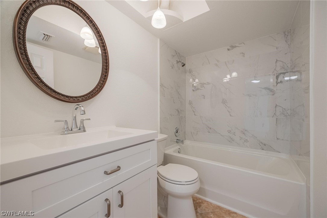 5705 Foxlake Dr 4 Property Photo 26