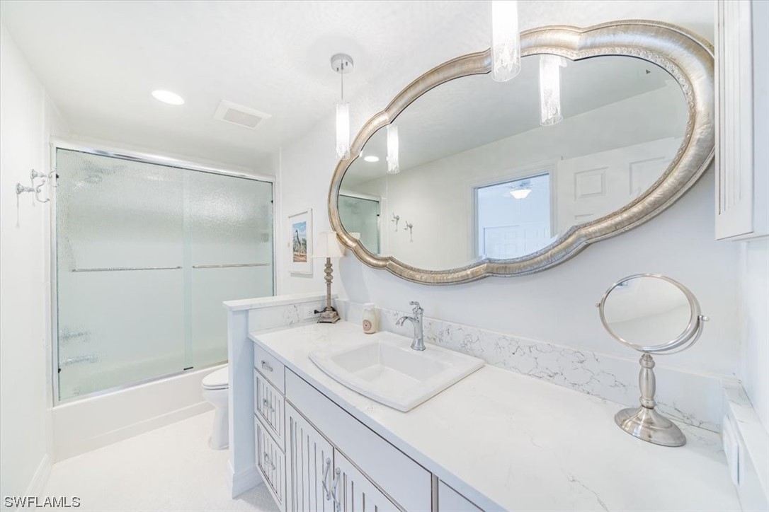 758 Eagle Creek Dr 104 Property Photo 18