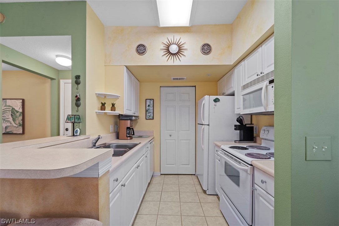 11400 Ocean Walk Ln 112 Property Photo 6