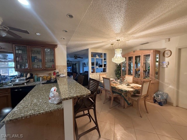 2373 Anthony Ct Property Photo 26