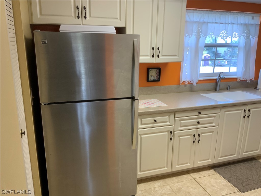 7055 New Post Dr 5 Property Photo 5