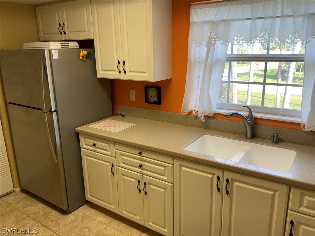 7055 New Post Dr 5 Property Photo 7
