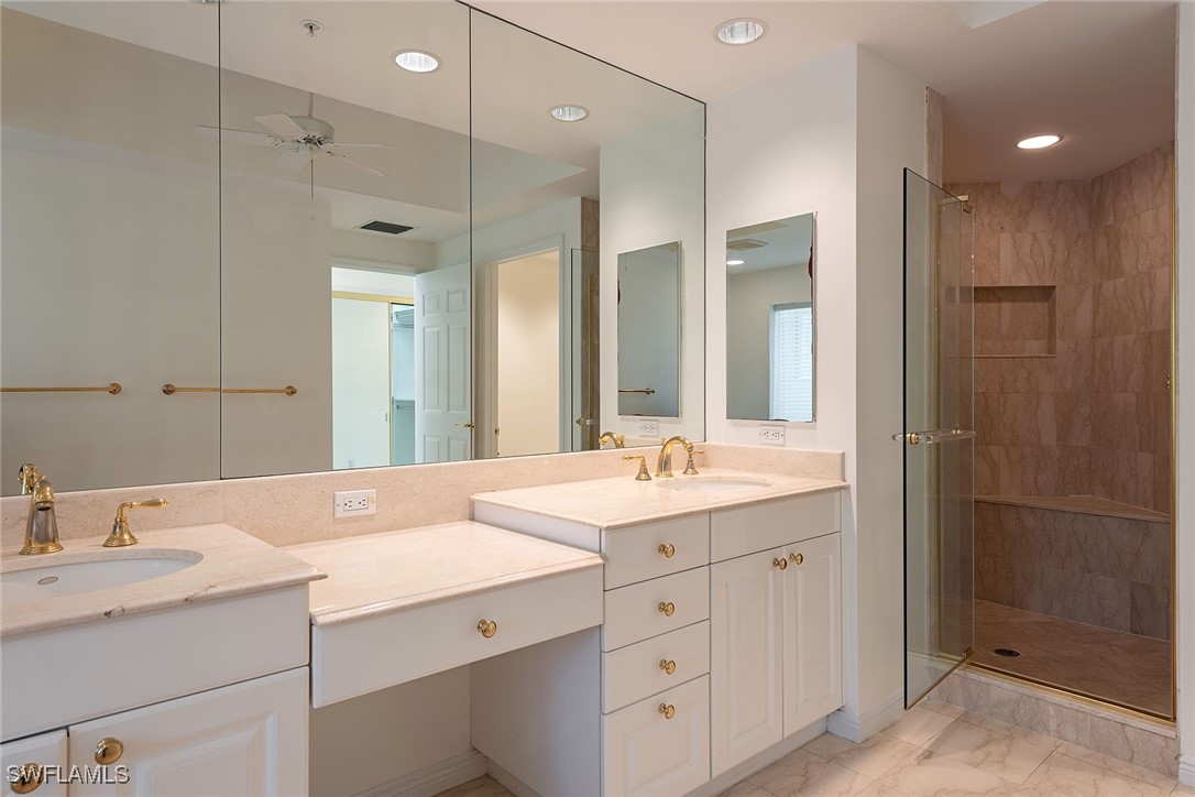 8960 Bay Colony Dr 104 Property Photo 12