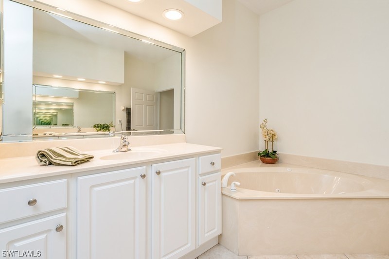 4141 Bay Beach Ln 4p3 Property Photo 22