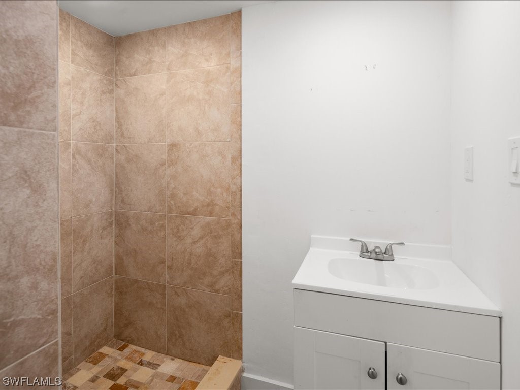 9395 Pennsylvania Ave 6 Property Photo 23