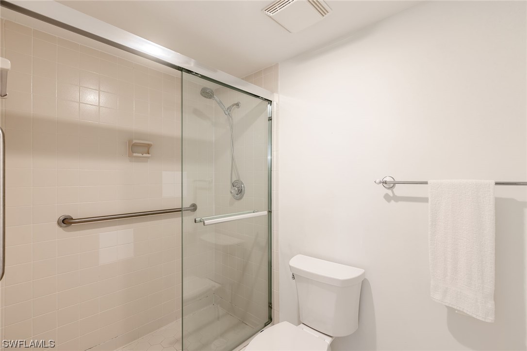 6350 Pelican Bay Blvd B-105 Property Photo 15