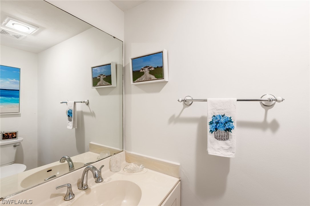 6350 Pelican Bay Blvd B-105 Property Photo 20