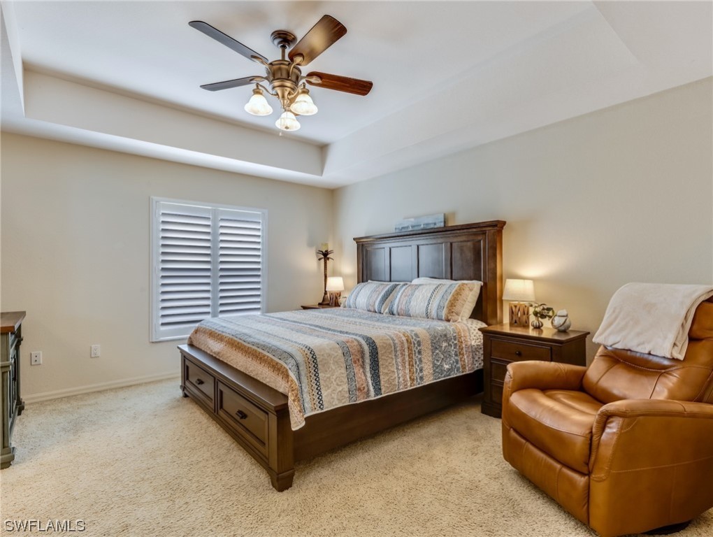 10060 Lake Cove Dr 102 Property Photo 14