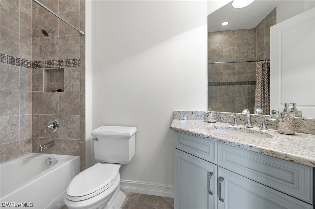 6636 Roma Way Property Photo 22