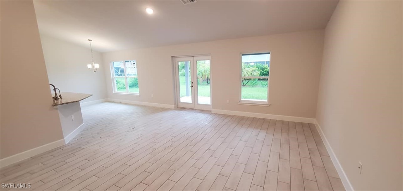 1055 Merry St E Property Photo 7
