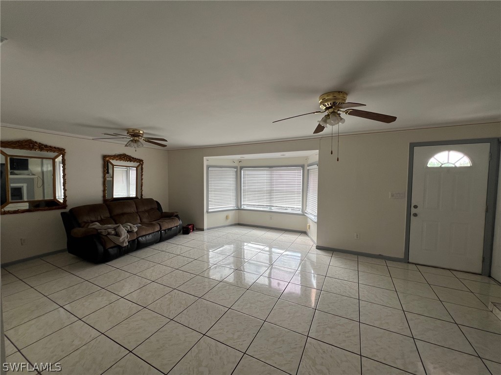 1116 Gifford Ave S Property Photo 8