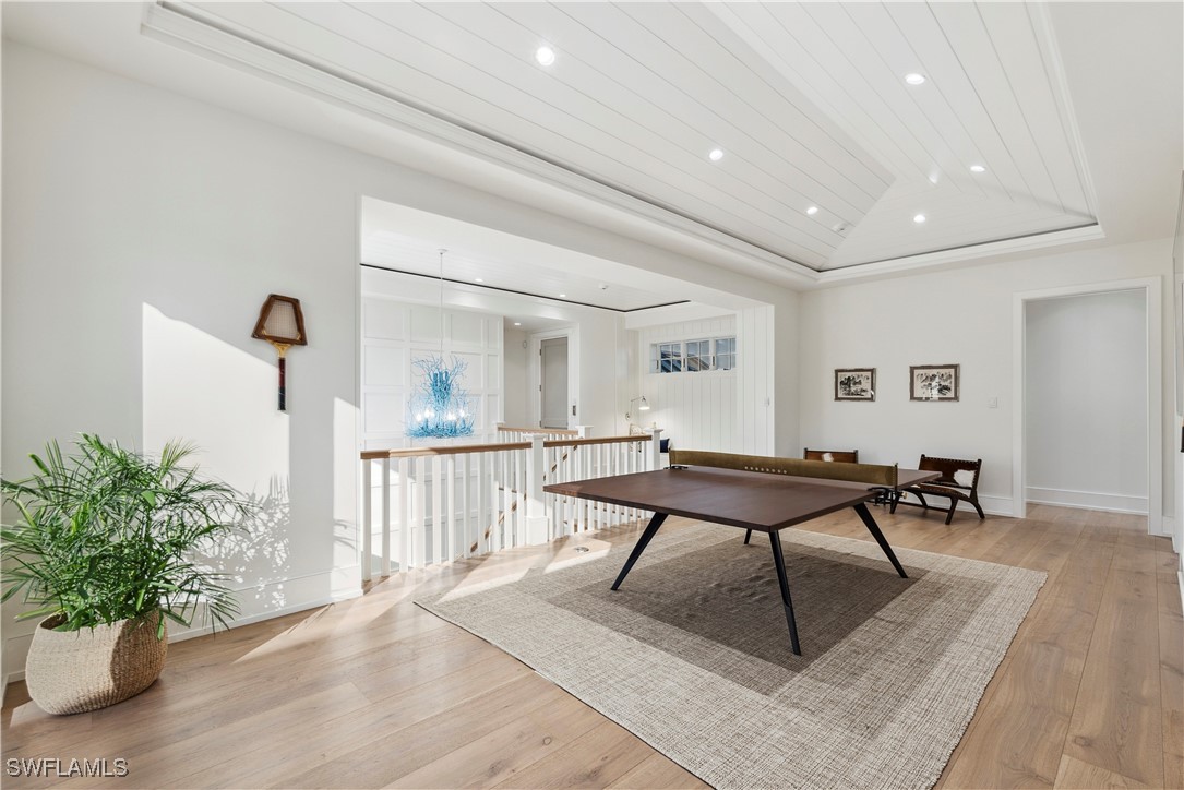 690 7th Ave N Property Photo 17