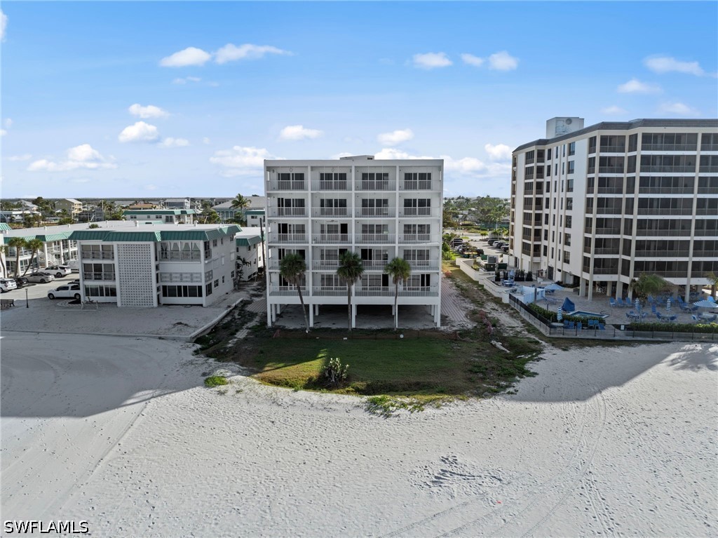 6530 Estero Blvd Property Photo 24