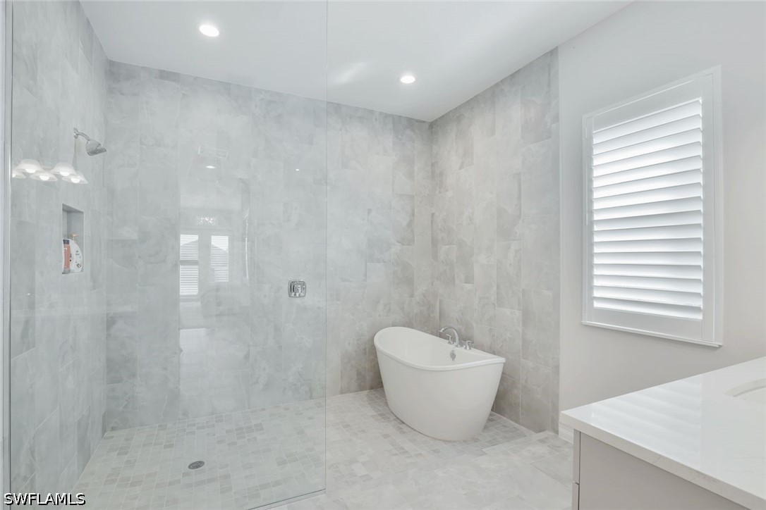 14327 Laguna Springs Ln Property Photo 15