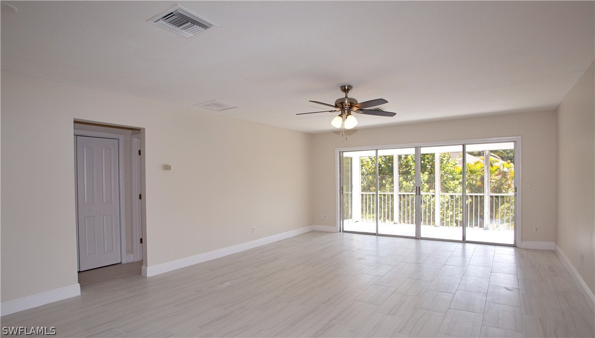 1201 Solana Rd 9 Property Photo 13