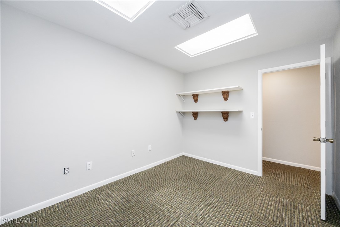 4172 Corporate Sq Property Photo 16
