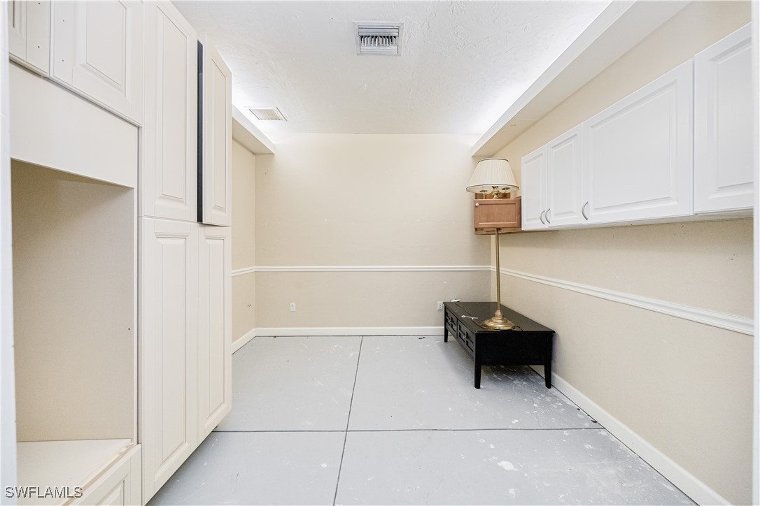 4172 Corporate Sq Property Photo 23