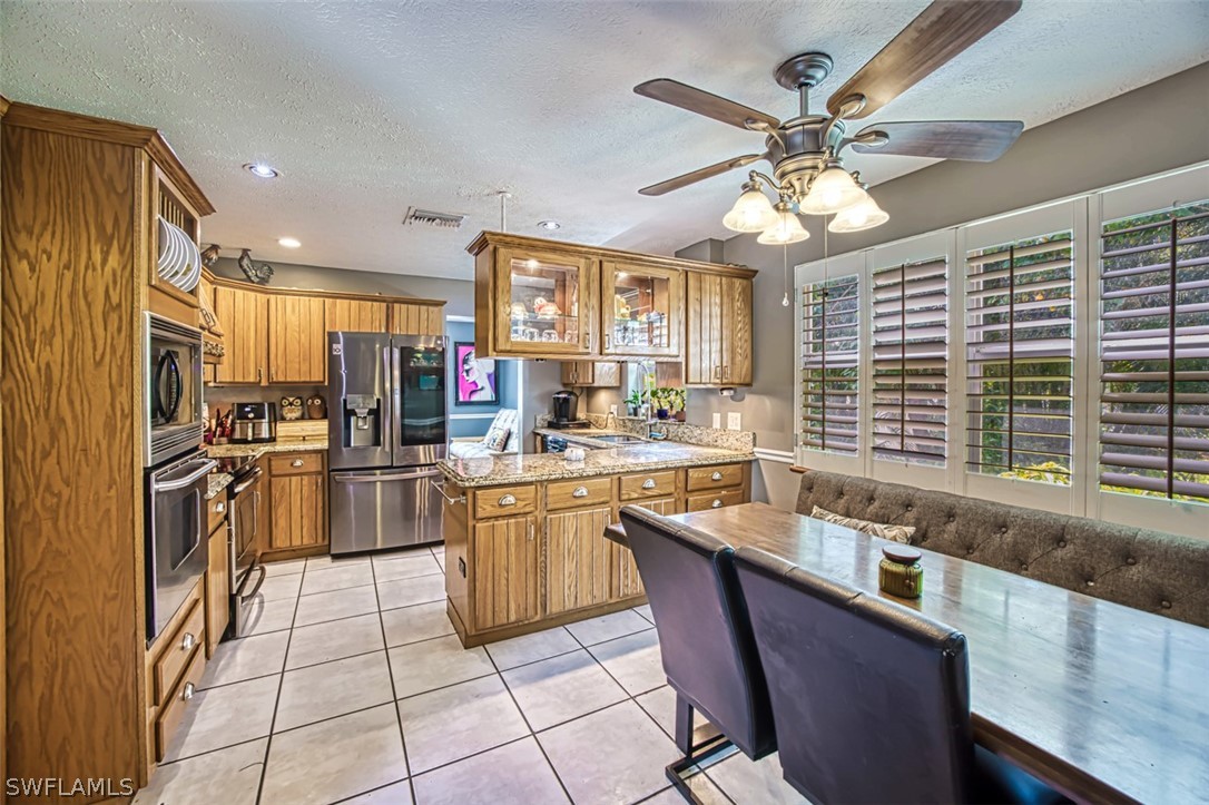 6100 Cypress Hollow Way Property Photo 19