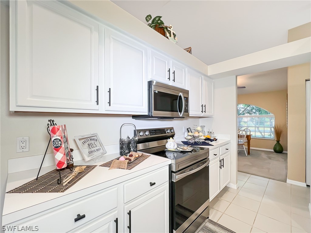 7631 Woodland Bend Cir Property Photo 16