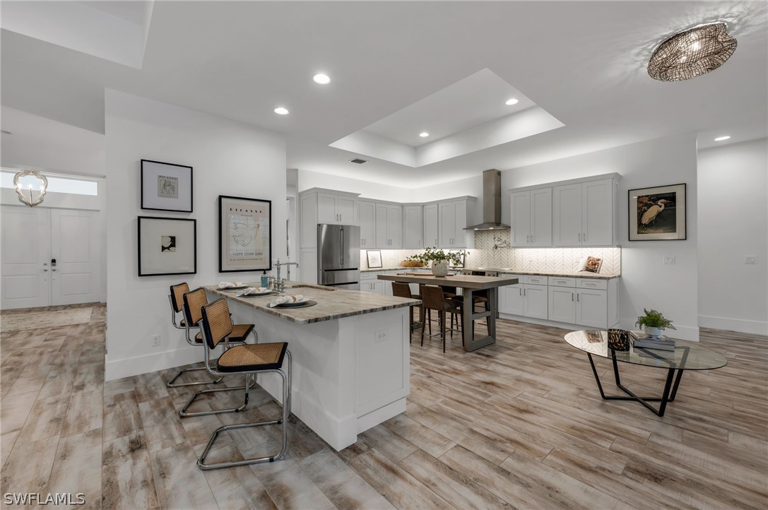 5050 Teak Wood Dr Property Photo 8