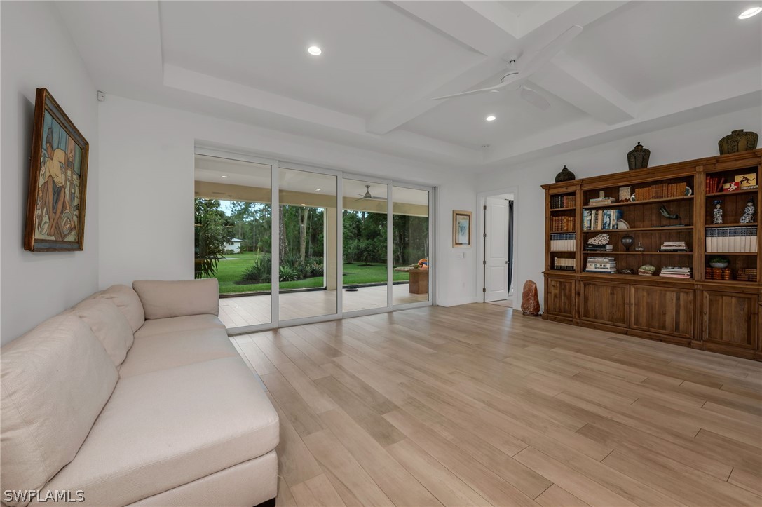 5050 Teak Wood Dr Property Photo 27
