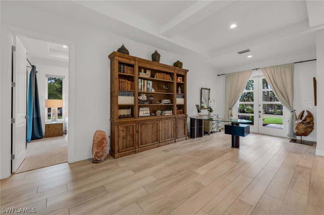 5050 Teak Wood Dr Property Photo 28