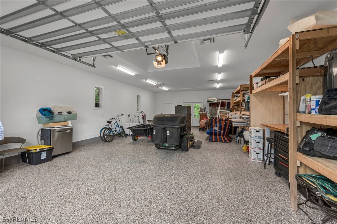 5050 Teak Wood Dr Property Photo 34