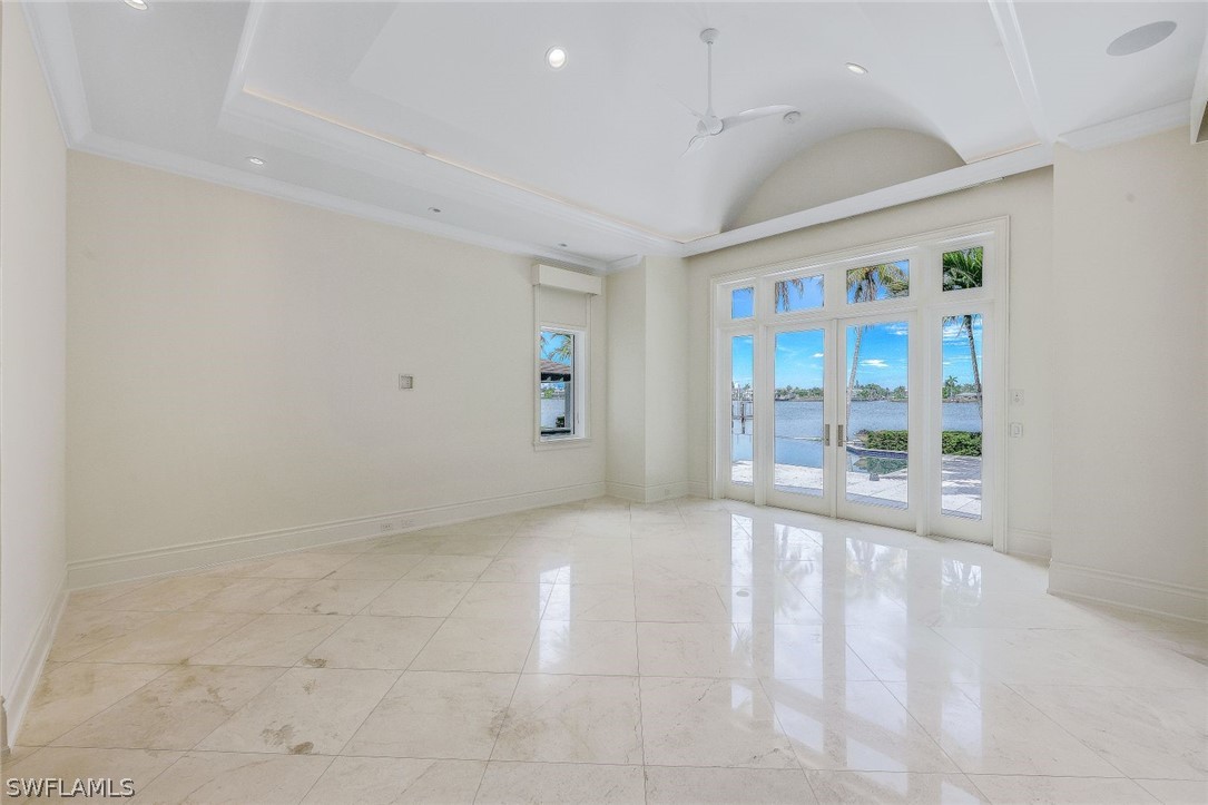 970 Aqua Cir Property Photo 27