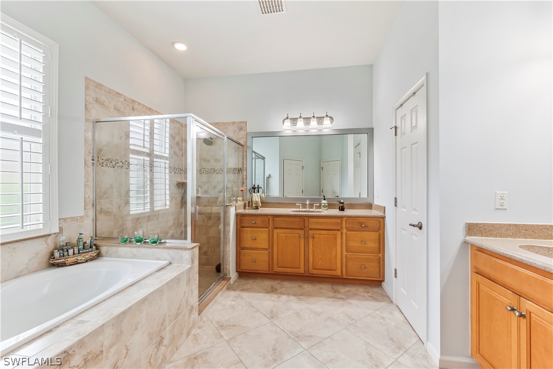 5496 Whispering Willow Way Property Photo 16