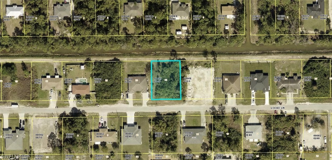 5040/5042 Locke Ln Property Photo 1