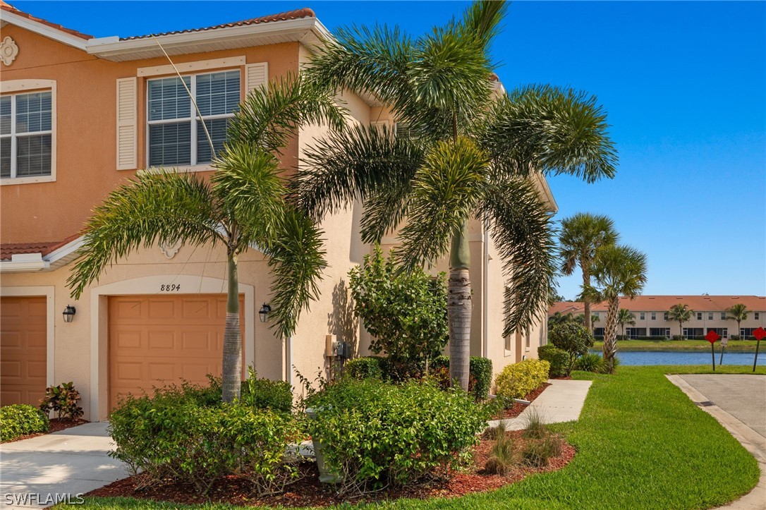 8894 Via Isola Ct Property Photo 3