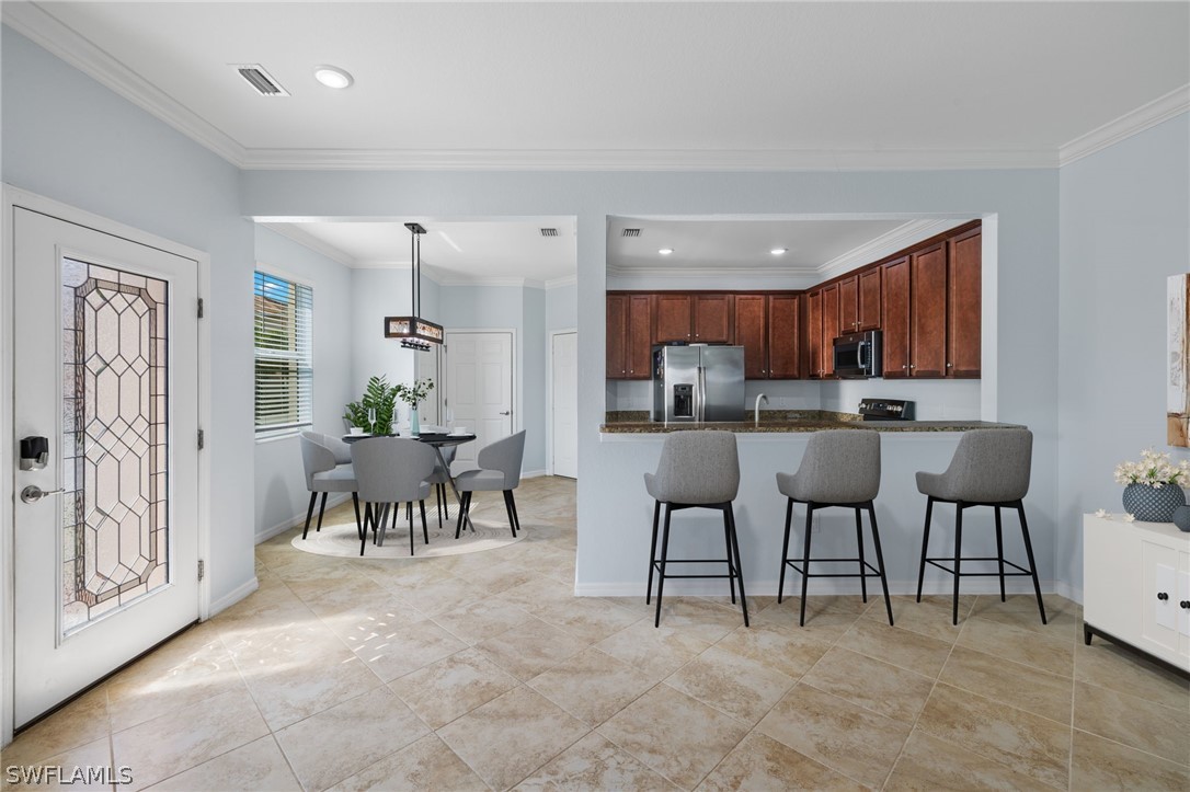 8894 Via Isola Ct Property Photo 6