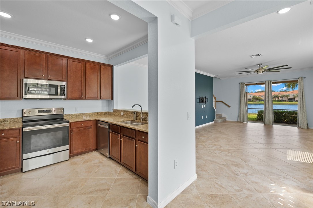8894 Via Isola Ct Property Photo 7