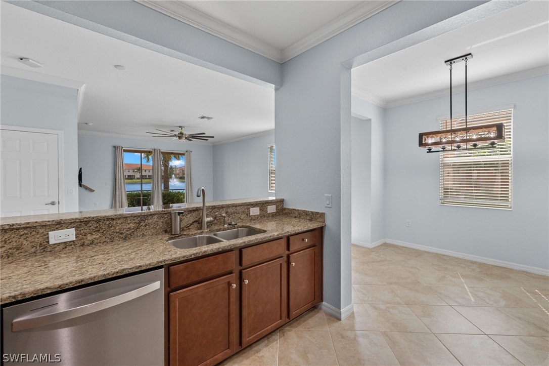 8894 Via Isola Ct Property Photo 29