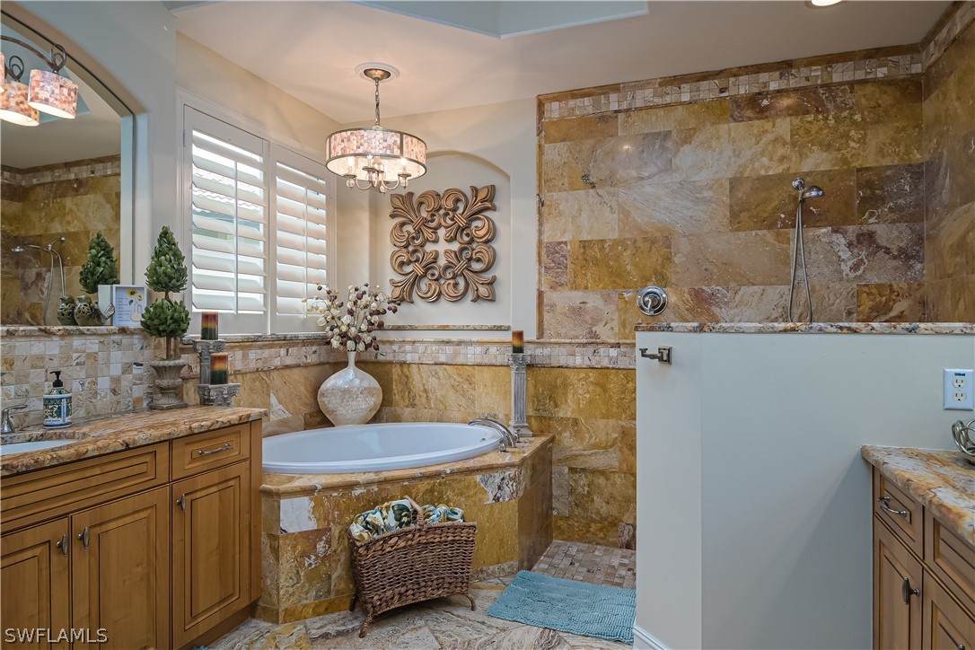 8106 Felisa Ct Property Photo 22